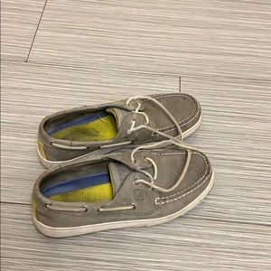 8.5 Men’s Light Grey Sperrys